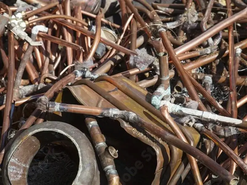 Altmetallschrott aus Kupfer und Mischmetallen zur Verwertung